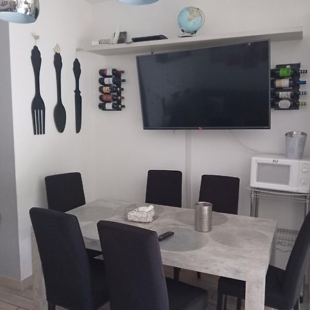 Pomezia Centro Lejlighed Eksteriør billede